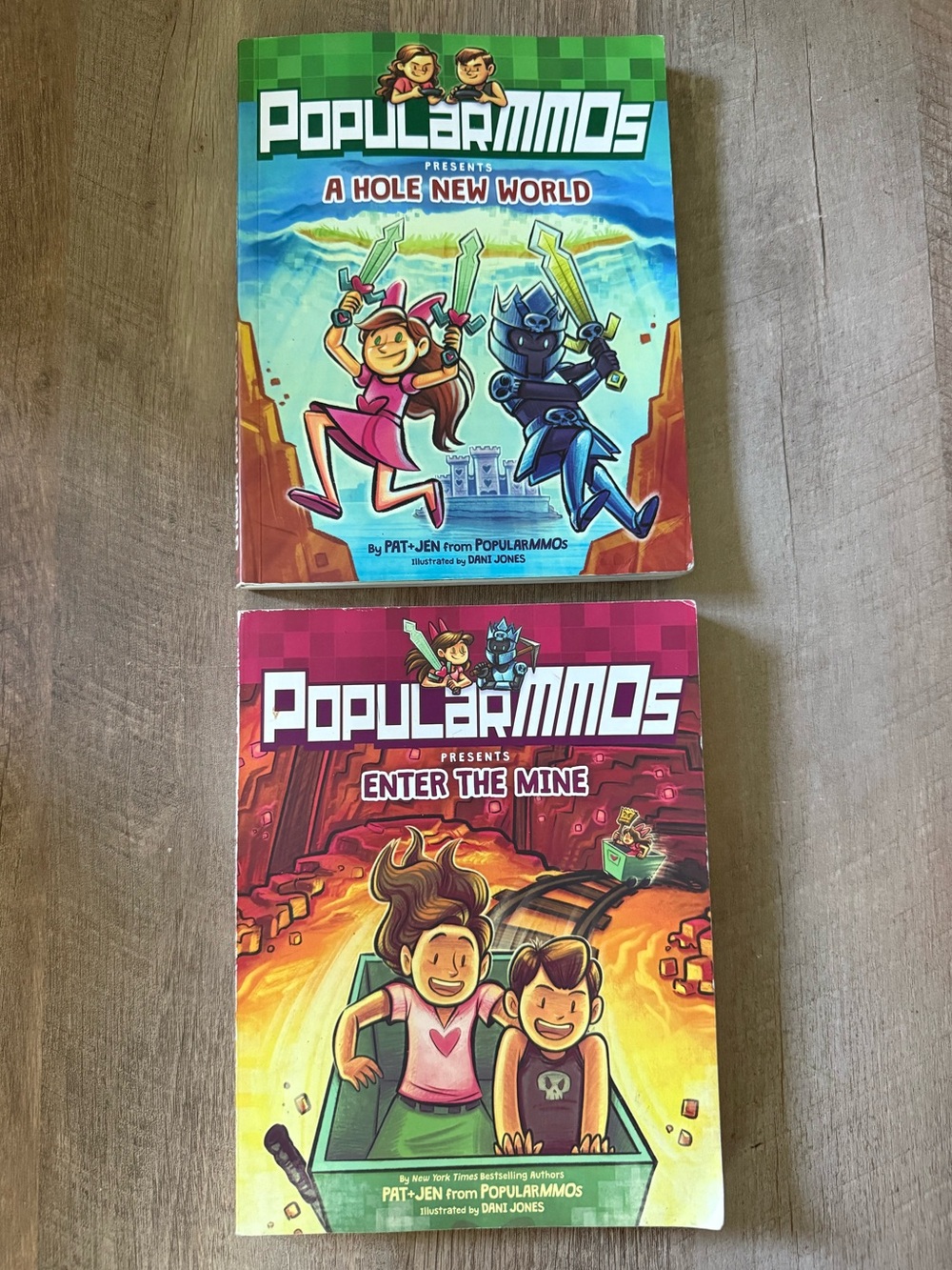 PopularMMOs Graphic Novel Book Set | A Hole New World & Enter the Mine
